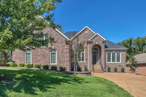 6068 Brentwood Chase Dr, Brentwood, TN 37027