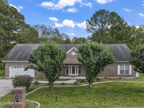 194 Sweet Gum Ln, Oak Ridge, TN 37830