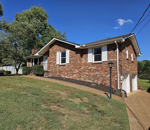316 River Dr, Mount Juliet, TN 37122