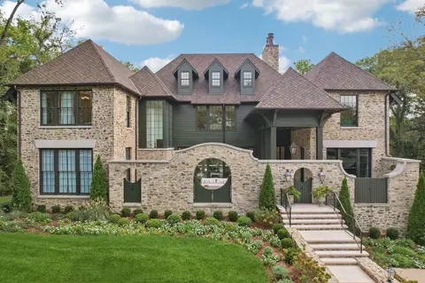 113 Bellevue Dr S, Nashville, TN 37205