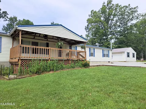 7230 Glade Creek Rd, Sparta, TN 38583