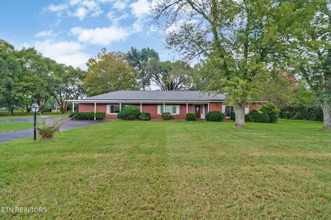 Exterior - 1378 Sparta Hwy, Crossville, TN 38555 photo 1 of 12