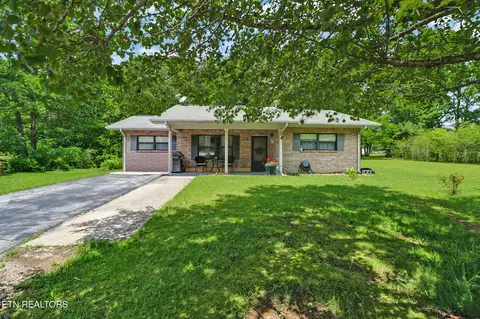 80 Netherton Ct, Crossville, TN 38555