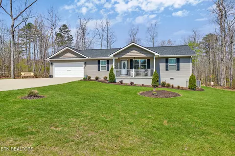 203 Nehasane Ln, Crossville, TN 38572