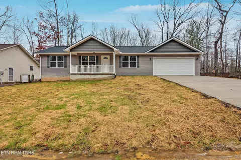 7018 Peoto Ln, Crossville, TN 38572