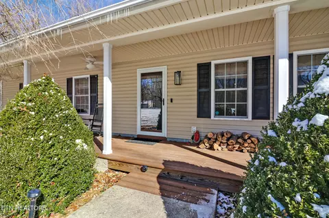 816 Wallace Way, Grimsley, TN 38565 photo 8