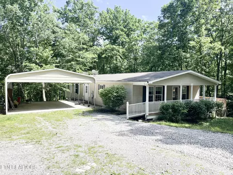 763 Milo Webb Rd, Crossville, TN 38572