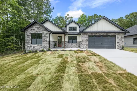 109 Tavistock Ln, Crossville, TN 38558