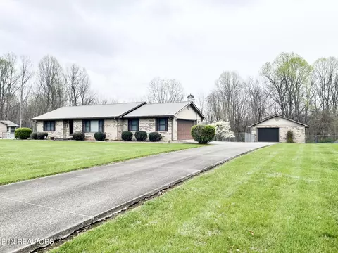 407 Earl Jones Rd, Crossville, TN 38555