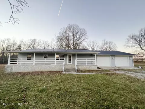 133 Palmer Ln, Crossville, TN 38571