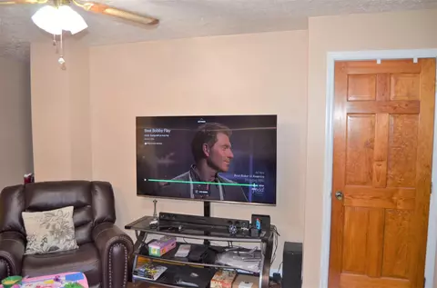 170 Human Dr, Lancing, TN 37770 photo 5