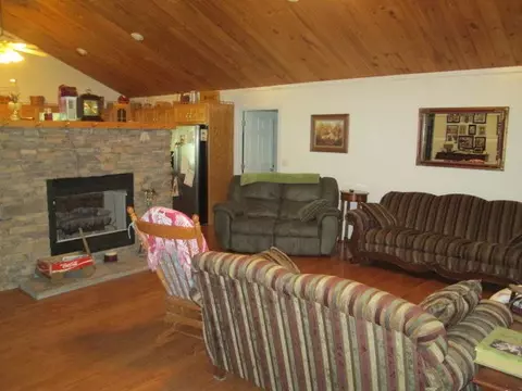 1059 Pine Ridge Ln, Clarkrange, TN 38553 photo 4