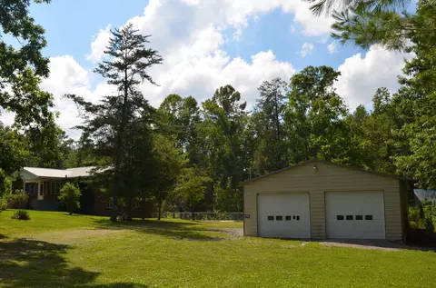 1290 Roberts Loop, Grimsley, TN 38565 photo 3