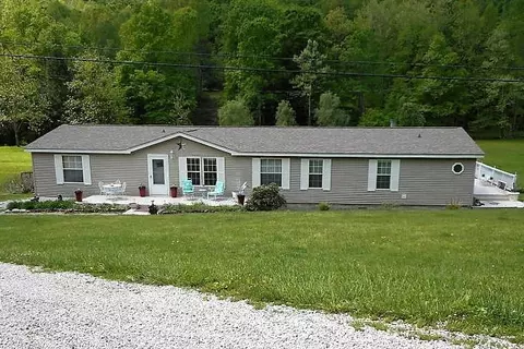 4500 Buffalo Rd, Oneida, TN 37841 photo 1