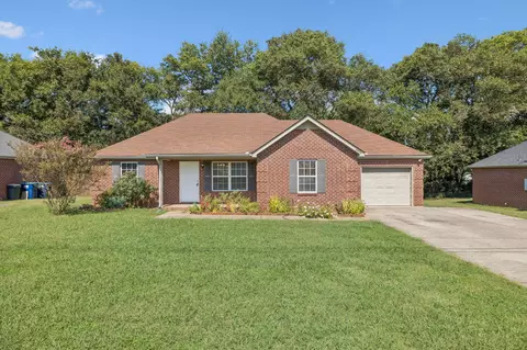 4030 Snowbird Dr, Smyrna, TN 37167