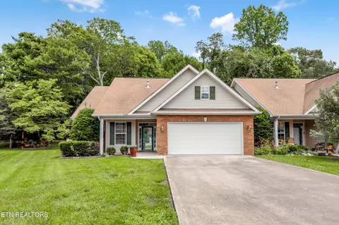7204 Oakfield Ln, Powell, TN 37849