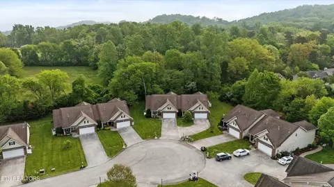 7204 Oakfield Ln, Powell, TN 37849 photo 40