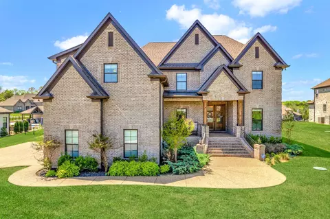 842 Harrisburg Ln, Mount Juliet, TN 37122