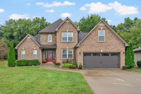4569 Grovewood Ct, Clarksville, TN 37040