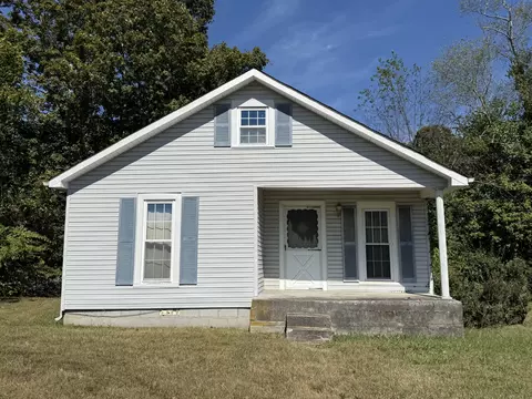 1727 Highway 49 E, Charlotte, TN 37036