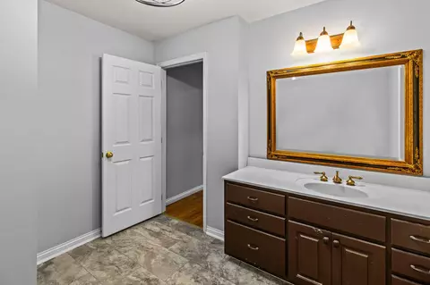 Bath - 76 Big Cedar Dr, Dunlap, TN 37327 photo 4 of 7