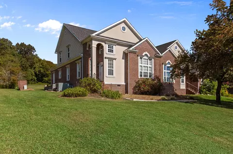 76 Big Cedar Dr, Dunlap, TN 37327