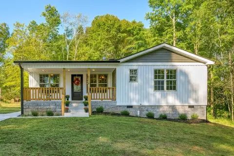 1179 Highway 47 E, Dickson, TN 37055