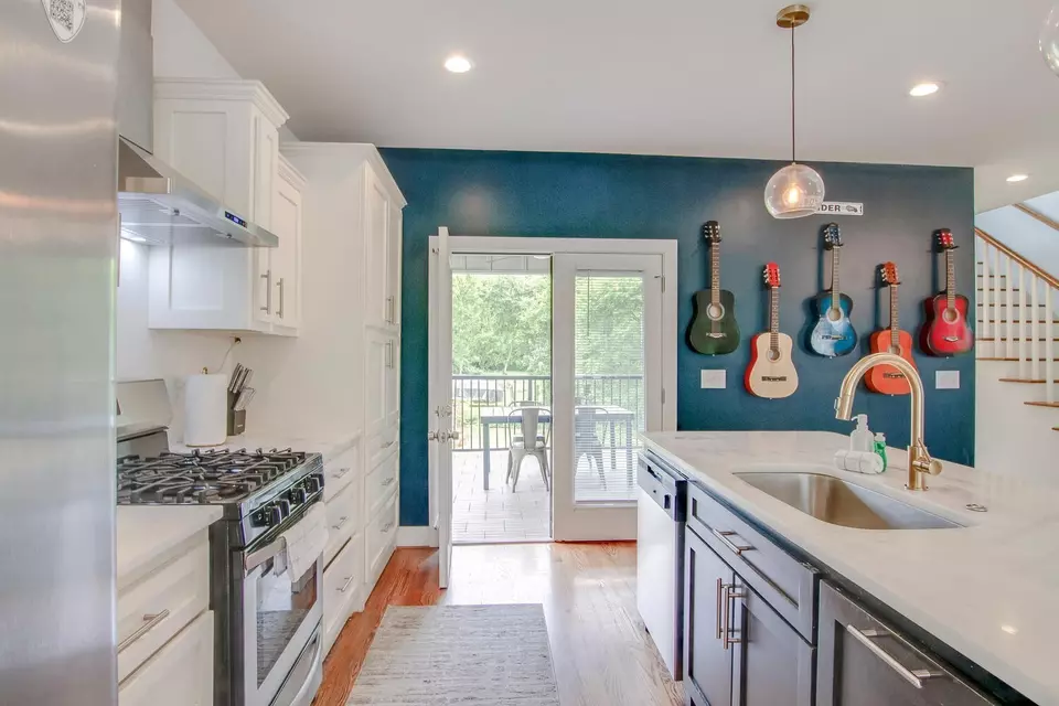 Kitchen - 3802 Hutson Ave # D, Nashville, TN 37216 photo 2 of 2