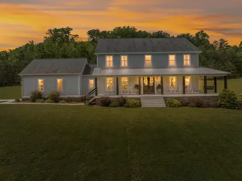 13111 Jones Gap Rd, Soddy Daisy, TN 37379