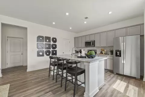 Kitchen - 192 E Millbrook Dr, Spring Hill, TN 37174 photo 4 of 4