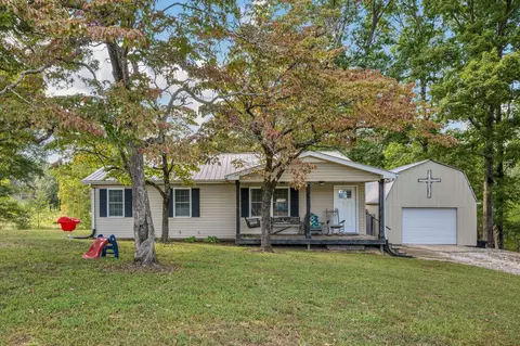 1335 Gilliam Hollow Rd, Dickson, TN 37055