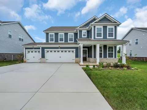 812 Bur Oak Ct, Clarksville, TN 37043