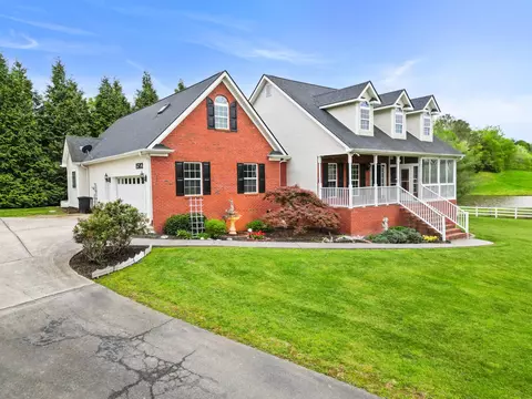 1502 Brock Cir, Ringgold, GA 30736