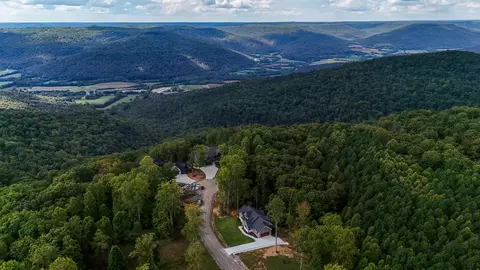 View/Area - 490 Moonlight Ln, Jasper, TN 37347 photo 6 of 10
