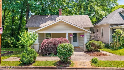 1440 N 4th Ave, Knoxville, TN 37917