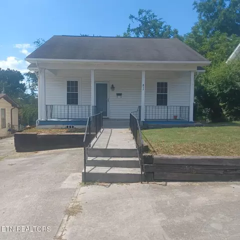 411 W 7th Ave, Lenoir City, TN 37771