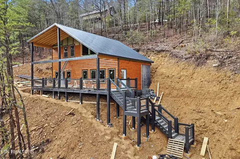 2743 Overholt Tr, Sevierville, TN 37876