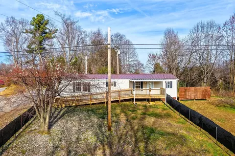 2185 Old Antioch Rd, Gainesboro, TN 38562