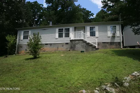 110 Bison Ct, Powell, TN 37849