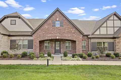 322 Madeira Pl, Gallatin, TN 37066