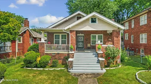 2428 Linden Ave, Knoxville, TN 37917