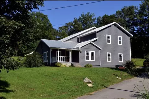 123 Brewer Dr, Waynesboro, TN 38485