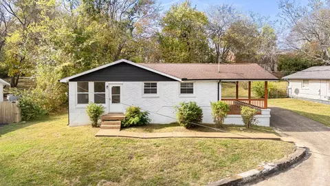 3205 Leswood Ln, Nashville, TN 37207
