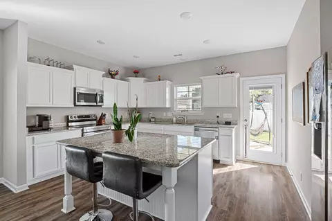 Kitchen - 353 Ruby Cate Way, Murfreesboro, TN 37128 photo 2 of 4