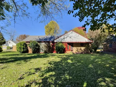 1301 Richland Pl, Murfreesboro, TN 37130