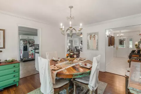 Dining - 601 Gresham Ln, Murfreesboro, TN 37129 photo 3 of 3