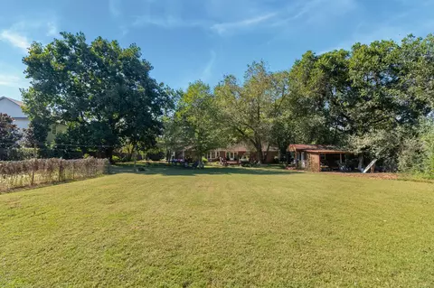 Exterior - 601 Gresham Ln, Murfreesboro, TN 37129 photo 14 of 15