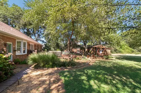 Exterior - 601 Gresham Ln, Murfreesboro, TN 37129 photo 9 of 15