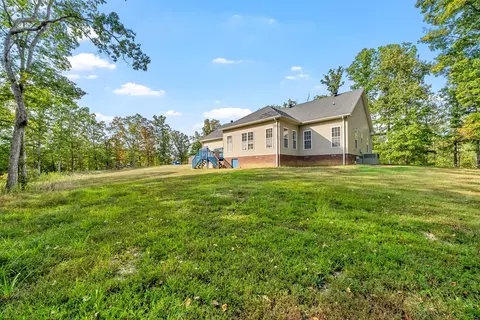 Exterior - 121 Meadow Ln, Dover, TN 37058 photo 3 of 5