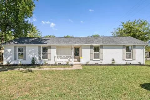 306 Tiny Town Rd, Clarksville, TN 37042